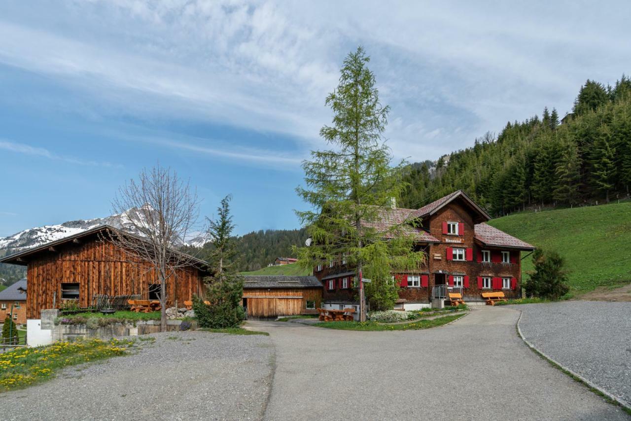 Bergwelt-M - Scheunencamping Schröcken Kültér fotó